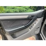 Toyotu 4Runner 4x4 z roku 2004